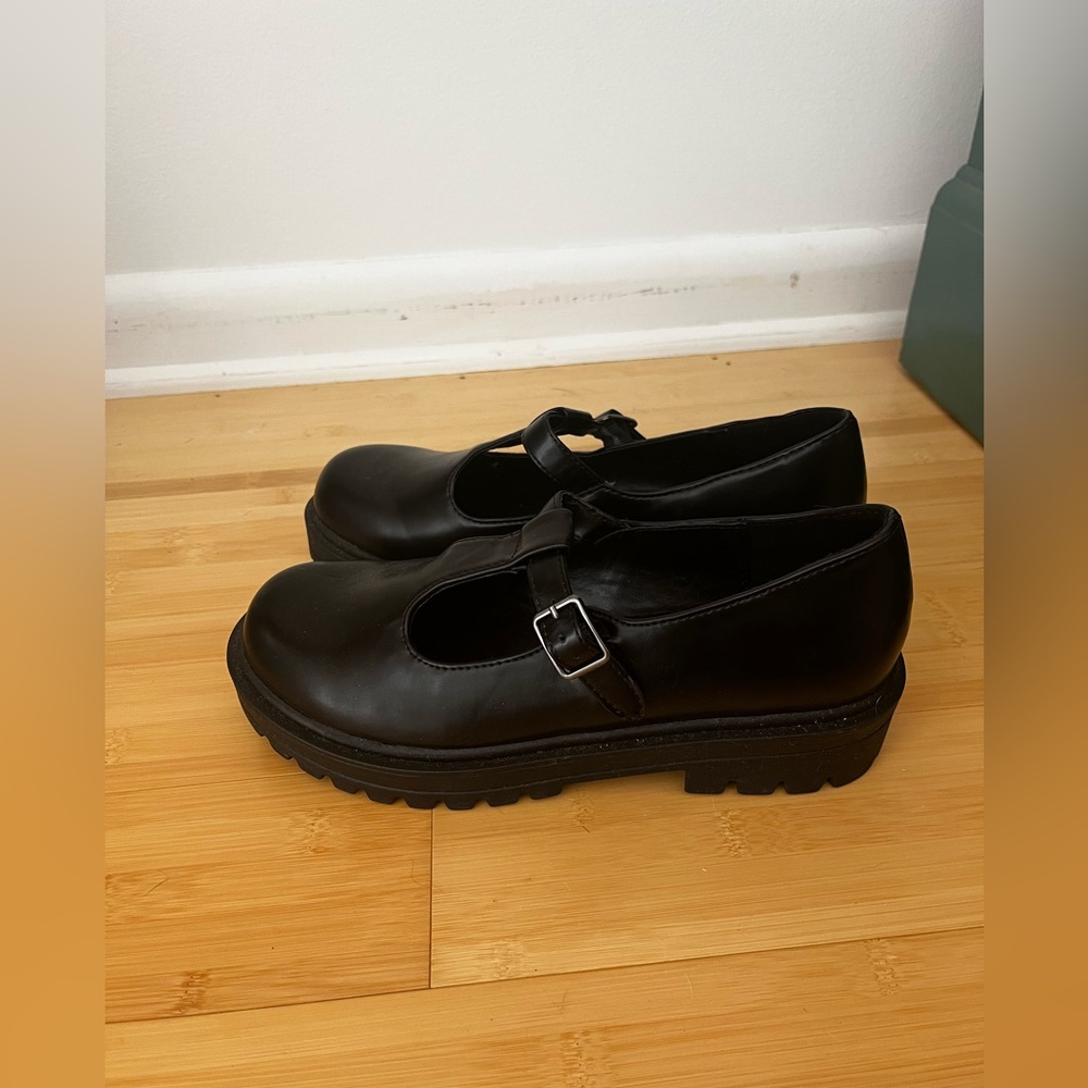 DANI Mary Jane Shoes Oxford Dress Shoes Round Toe T-Strap Platform Size 8.5
